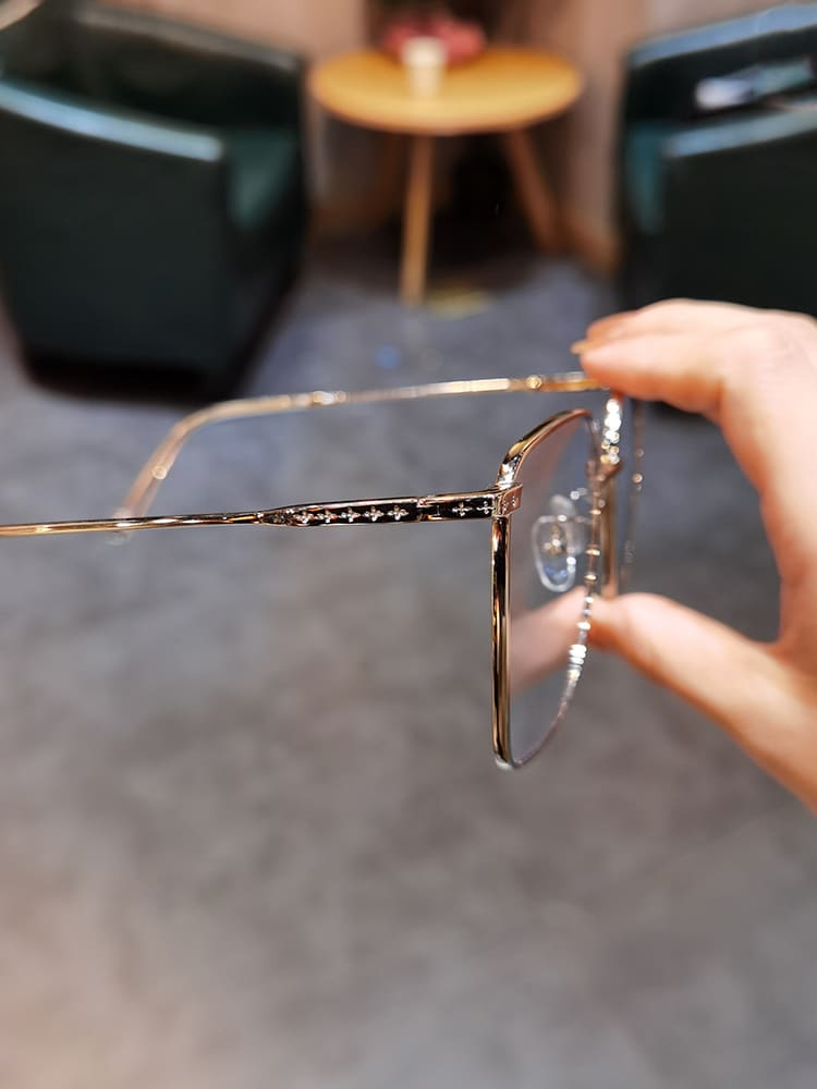 Jiandan-2021-new-tide-style-eyeglass-frame-retro-men-and-women-with-titanium-against-blue-light-4