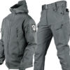 New-shark-skin-soft-shell-autumn-and-winter-plush-thickened-mountaineering-tactics-training-breathable-waterproof-charge-2