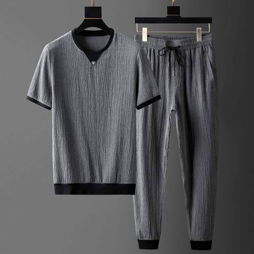 Two-piece-men-s-leisure-sports-breathable-tee-super-soft-polyester-men-simple-tee-drawstring-pants-1