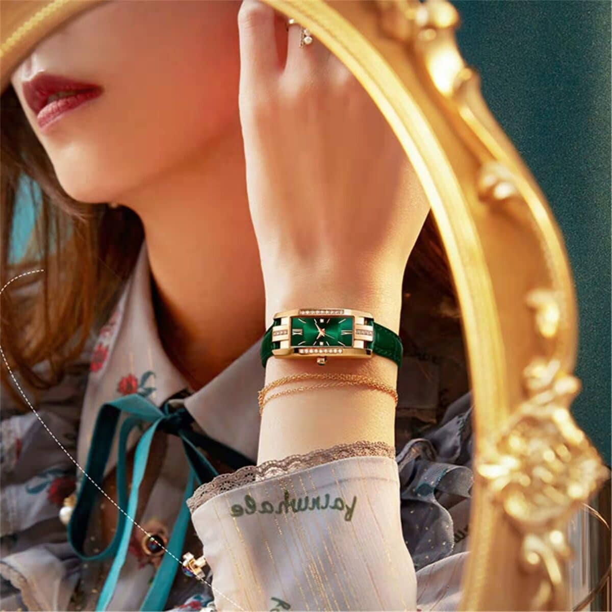 Wokai-high-quality-classic-retro-women-s-belt-quartz-square-green-quartz-watch-student-women-s-1